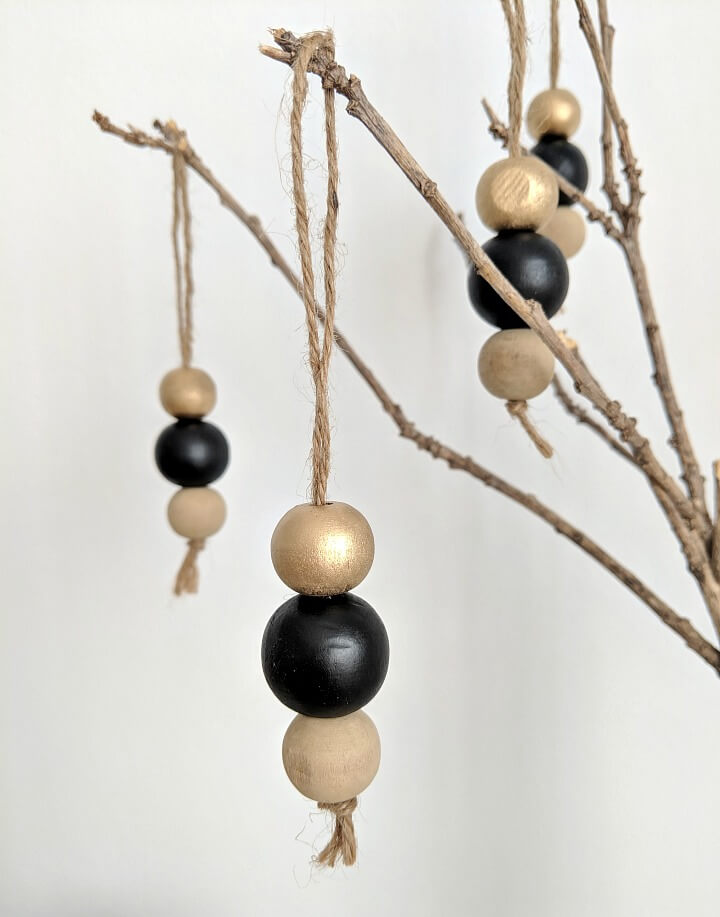 Black & Gold Wooden Bead Ornaments northernfeeling.com