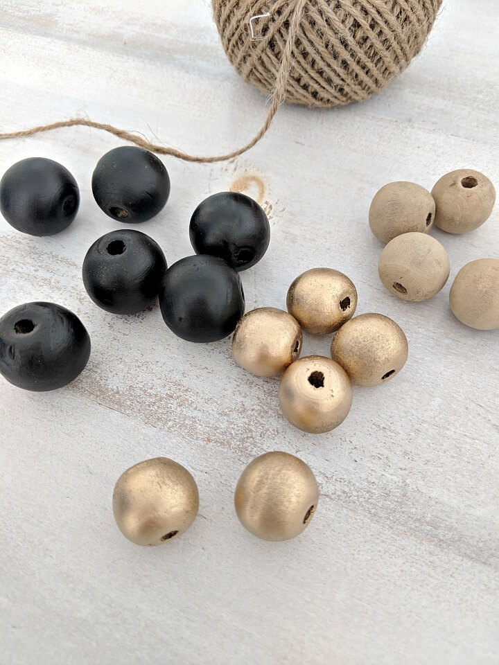 Black & Gold Wooden Bead Ornaments northernfeeling.com