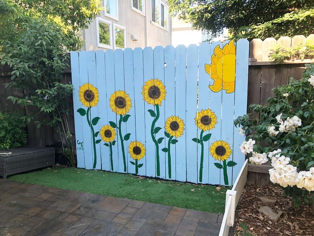 Art & Your Pallet Fence