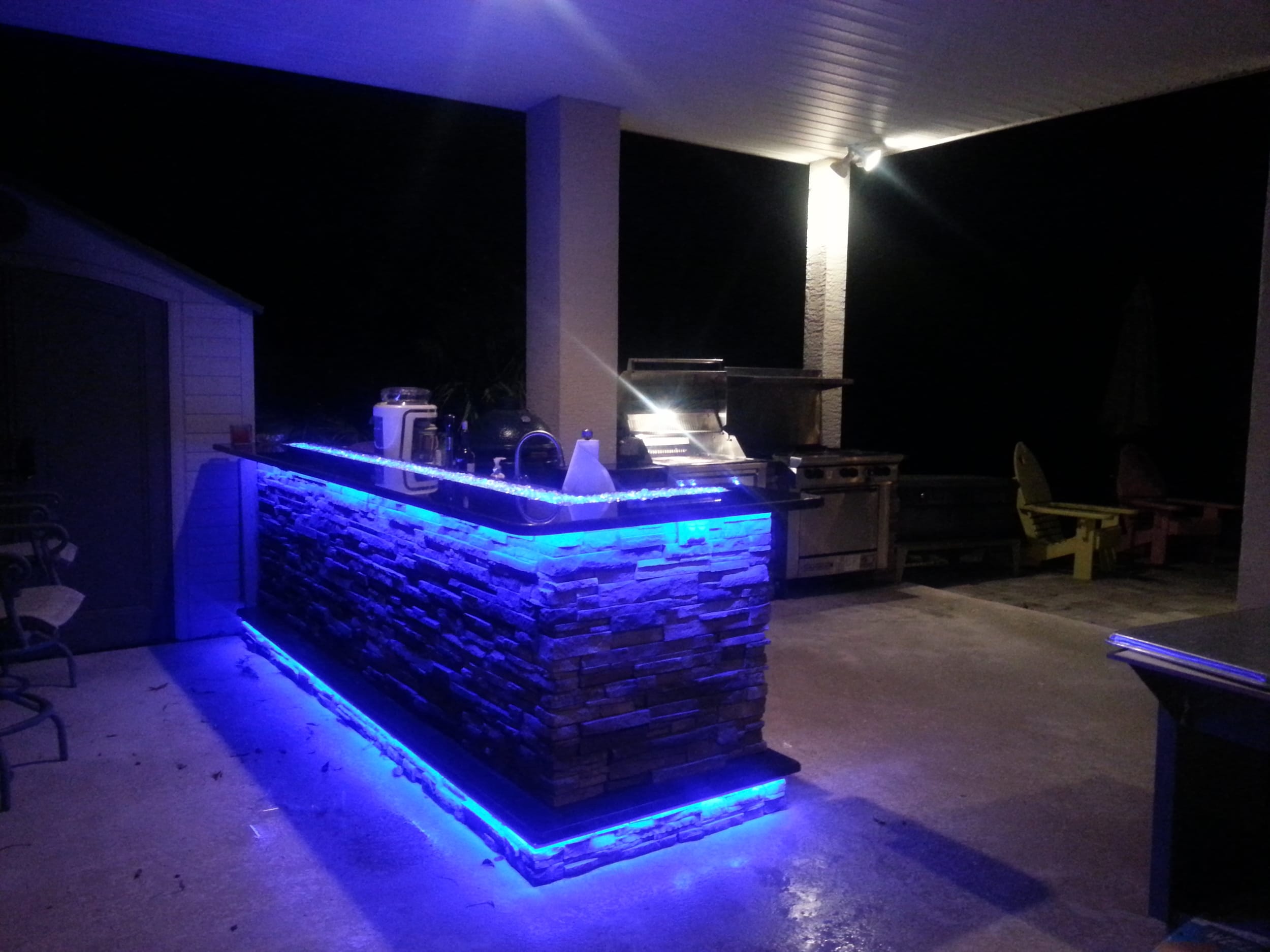Grill Station with Integrated Lighting