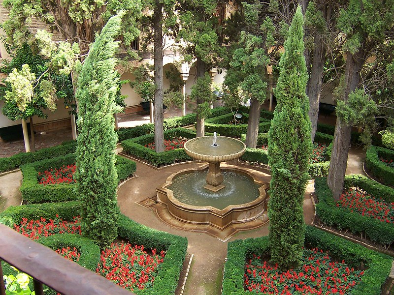 Islamic Courtyard Inspired Backyard