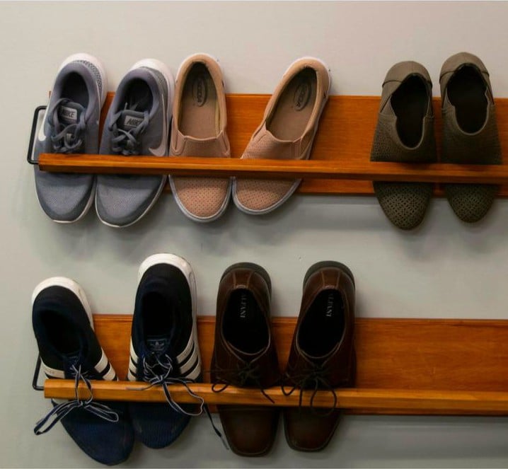 http://northernfeeling.com/wp-content/uploads/2023/07/Minimalist-Wall-Mounted-Shoe-Rack-.jpg