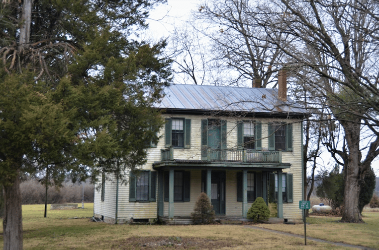 The Metal Roof Designs