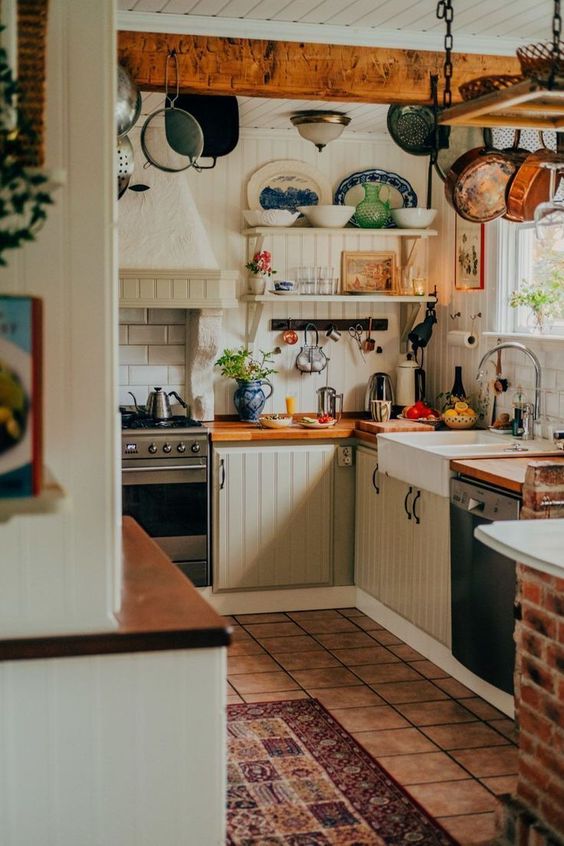 Asian-Inspired Kitchenette