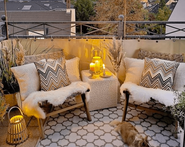 Factors to Consider Before Buying a Balcony Privacy Screen