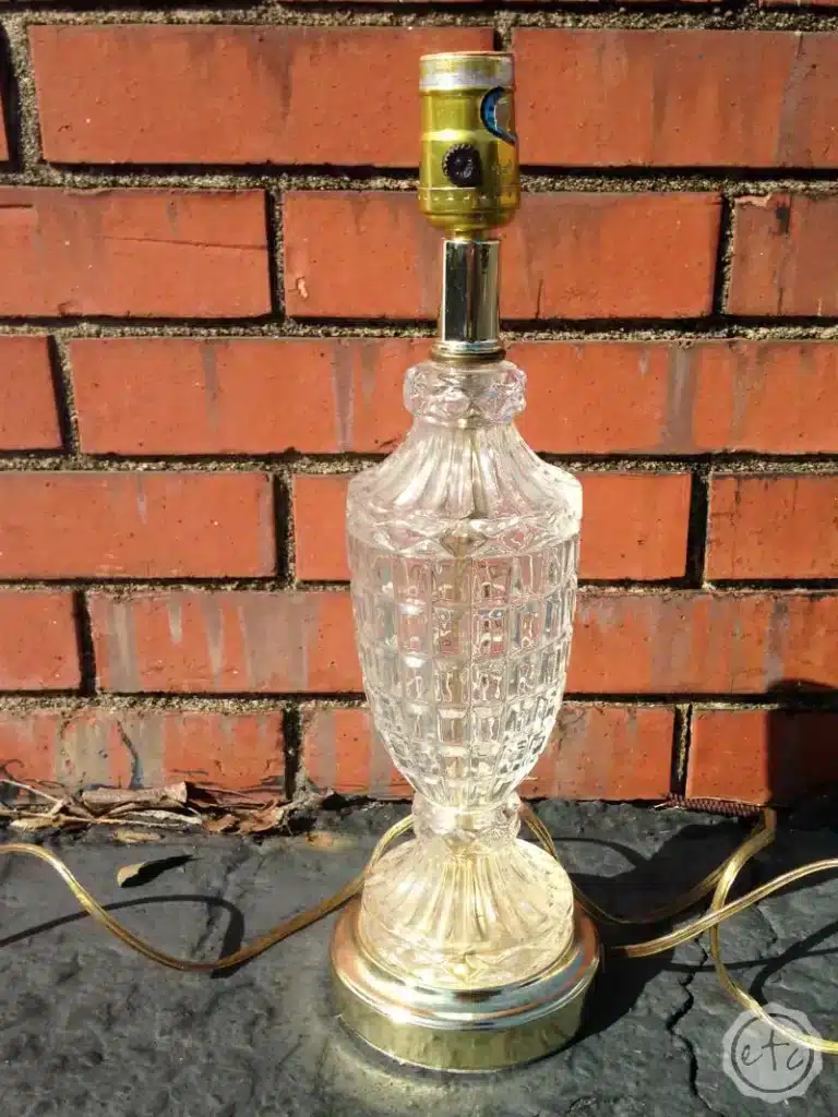 Paint a Glass Lamp