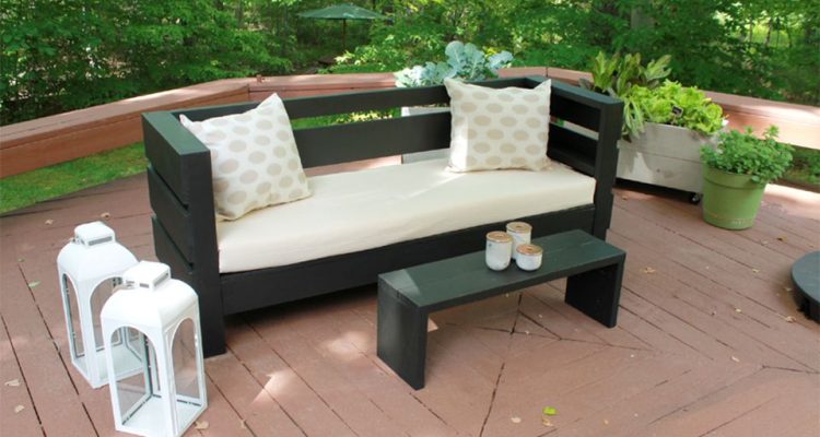 Cheap and Easy DIY Outdoor Furniture Ideas