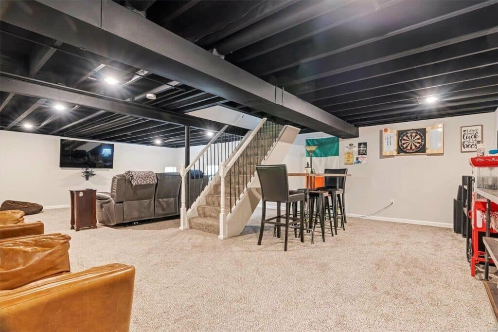 17 Brilliant Ideas for Exposed Basement Ceilings - Northern Feeling