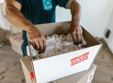 Choosing the Right Shipping Method for Bulky Items: 3 Tips